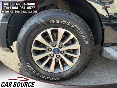 Used 2017 Ford Expedition EL XLT AWD/4WD image 24