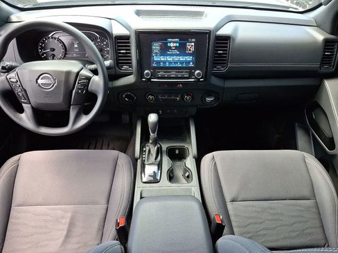 Used 2023 Nissan Frontier SV w/ Midnight Edition Package AWD/4WD image 25