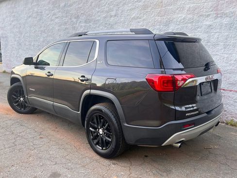 Used 2018 GMC Acadia SLT w/ LPO, Floor Liner Package FWD image 8