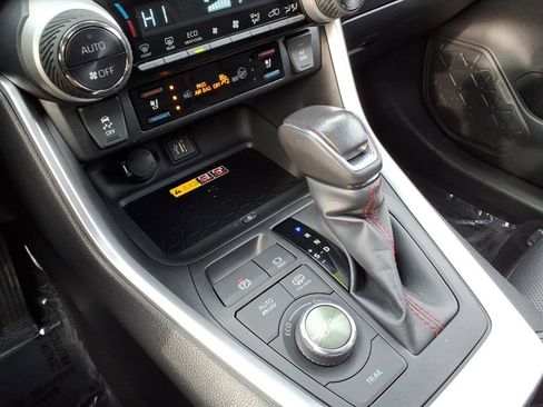 Certified 2024 Toyota RAV4 XSE image 18