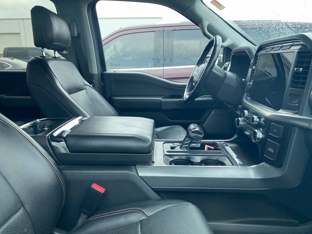 Used 2021 Ford F150 Lariat w/ Equipment Group 502A High AWD/4WD image 8