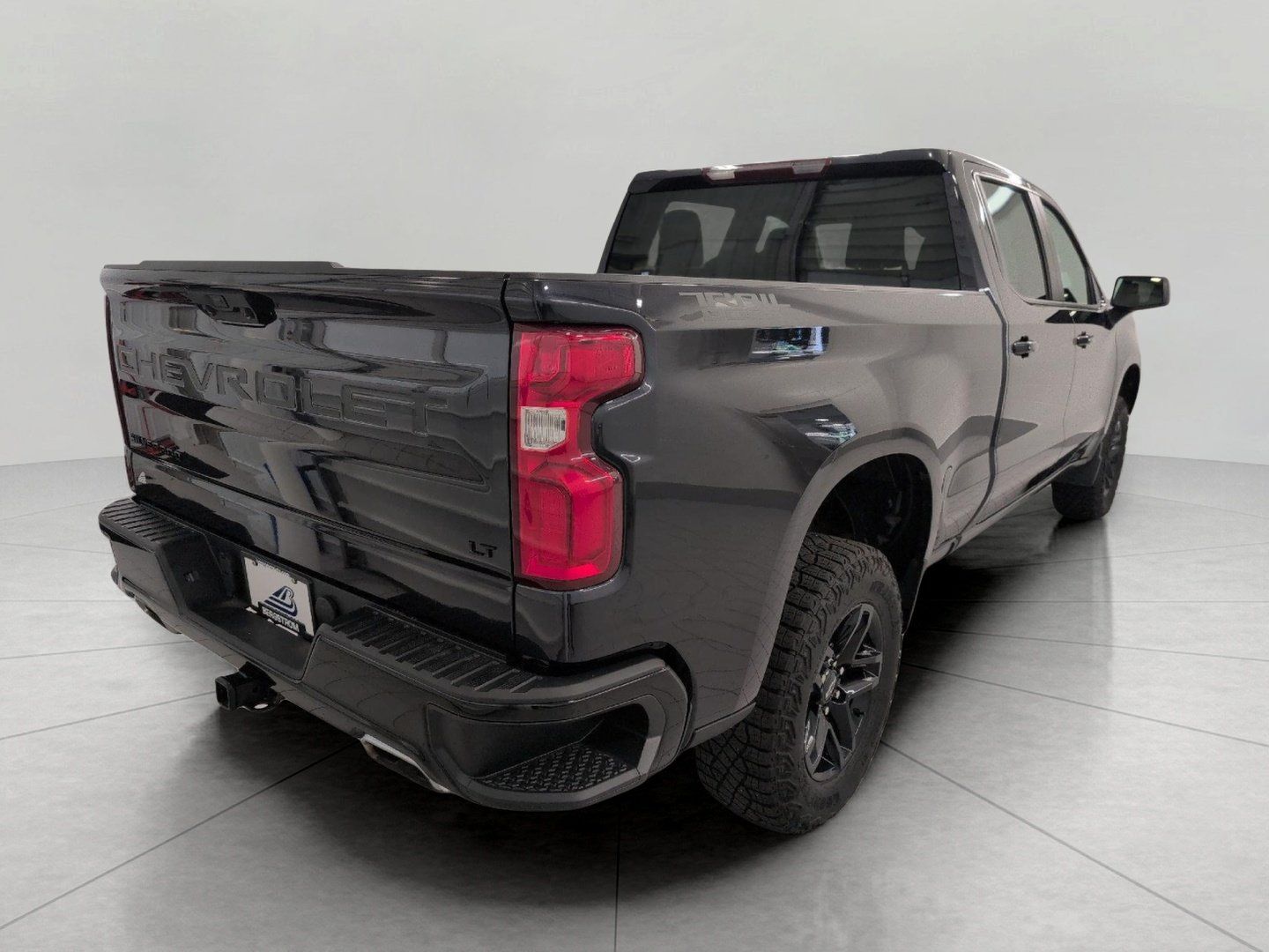 Used 2023 Chevrolet Silverado 1500 LT Trail Boss w/ LPO, Dark Essentials Package AWD/4WD image 19