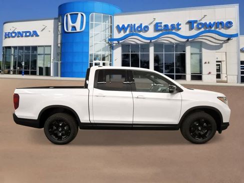 New 2026 Honda Ridgeline Black Edition image 6