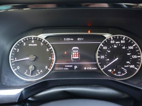 Used 2024 Nissan Pathfinder SV FWD image 13