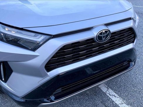 Used 2025 Toyota RAV4 XSE w/ Weather Package image 30