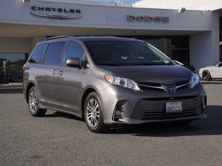 Used 2020 Toyota Sienna XLE video 2
