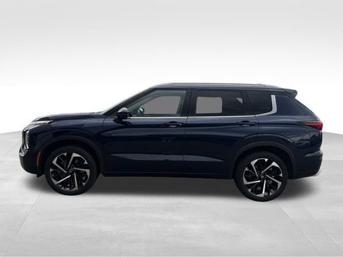 Used 2024 Mitsubishi Outlander SEL AWD/4WD image 16