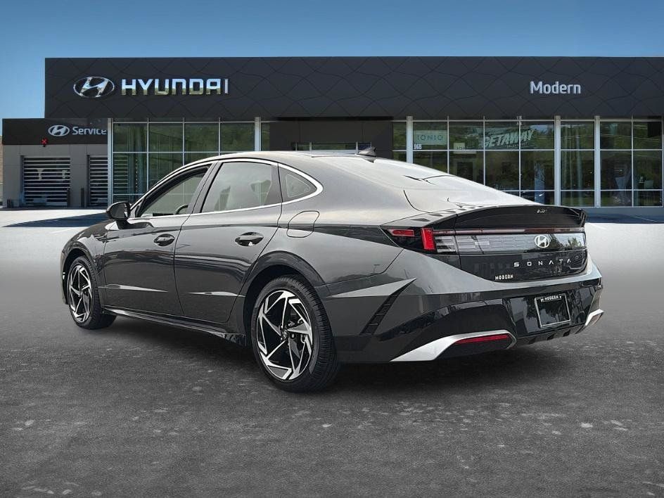 Certified 2026 Hyundai Sonata SEL FWD image 5