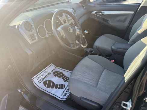 Used 2009 Toyota Matrix XRS image 17
