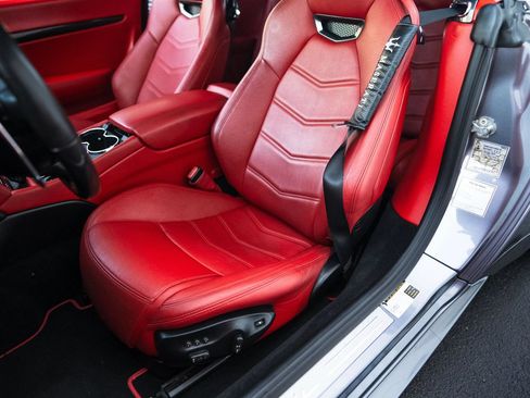 Used 2015 Maserati GranTurismo MC RWD image 26