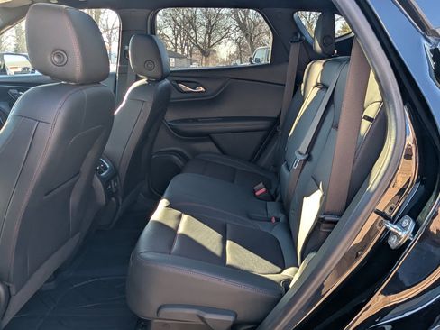 Used 2021 Chevrolet Blazer RS w/ Enhanced Convenience Package image 4