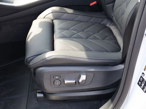 New 2026 BMW X5 xDrive40i w/ Premium Package image 47