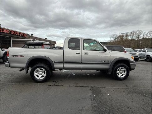 Used 2002 Toyota Tundra SR5 image 7