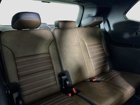 New 2026 GMC Acadia Denali Ultimate AWD/4WD image 28