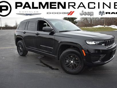 Used 2025 Jeep Grand Cherokee Laredo w/ Luxury Tech Group I