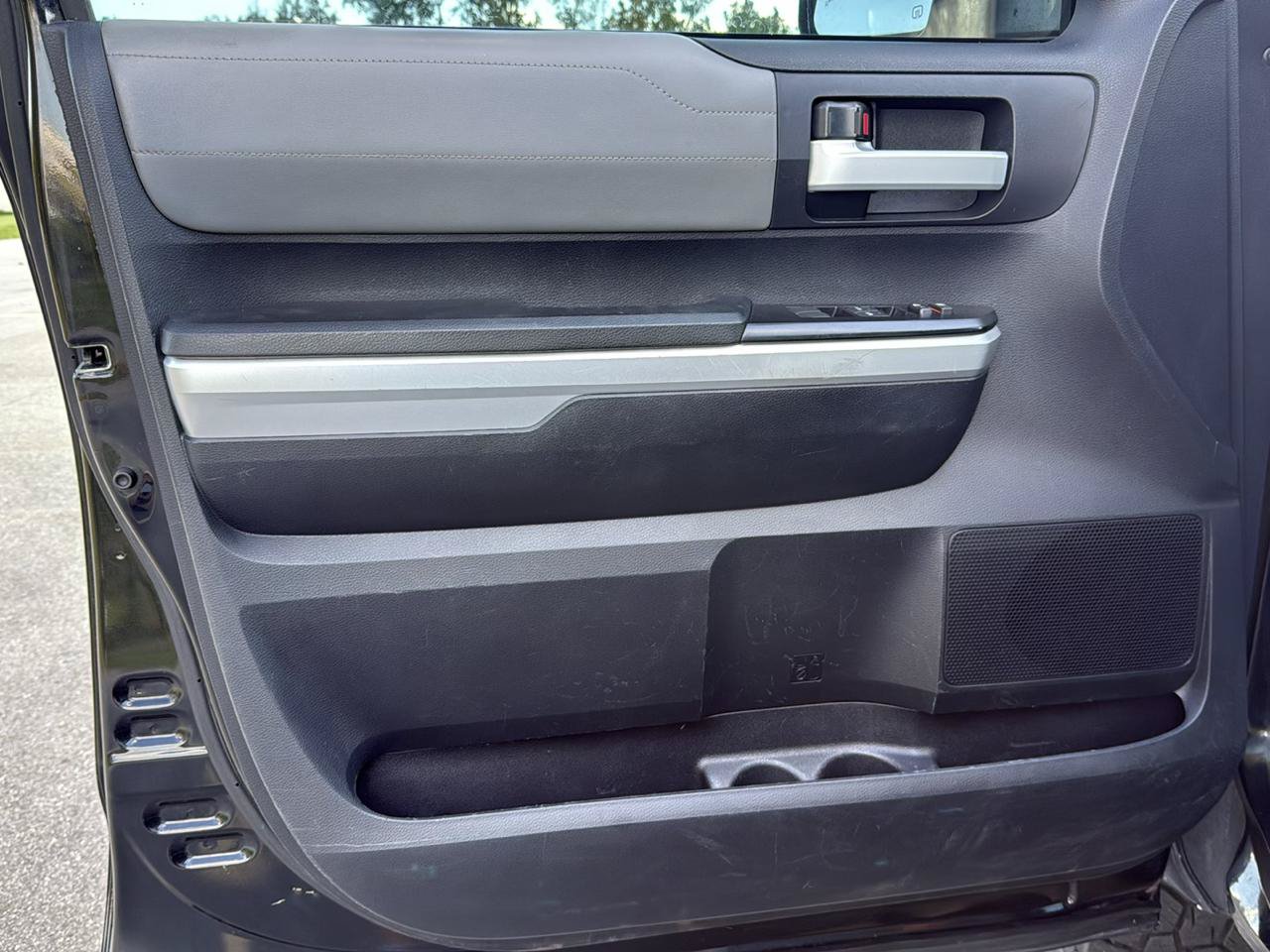 Used 2015 Toyota Tundra Limited AWD/4WD image 20