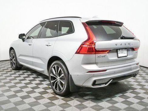 Used 2024 Volvo XC60 B5 Plus w/ Climate Package AWD/4WD image 31