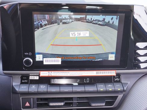 Used 2026 Toyota Camry SE image 16