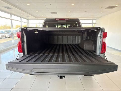 Certified 2021 Chevrolet Silverado 1500 LT Trail Boss w/ Convenience Package II image 15