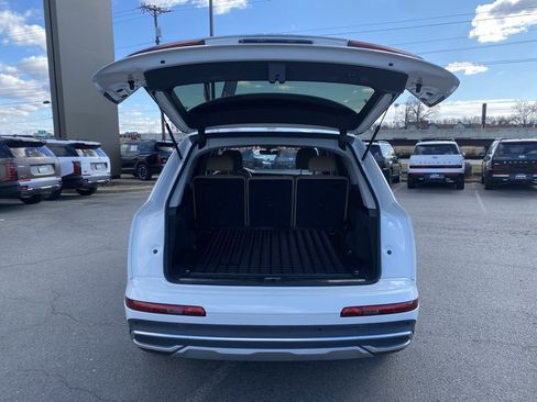 Used 2021 Audi Q7 2.0T Premium w/ Convenience Package image 9