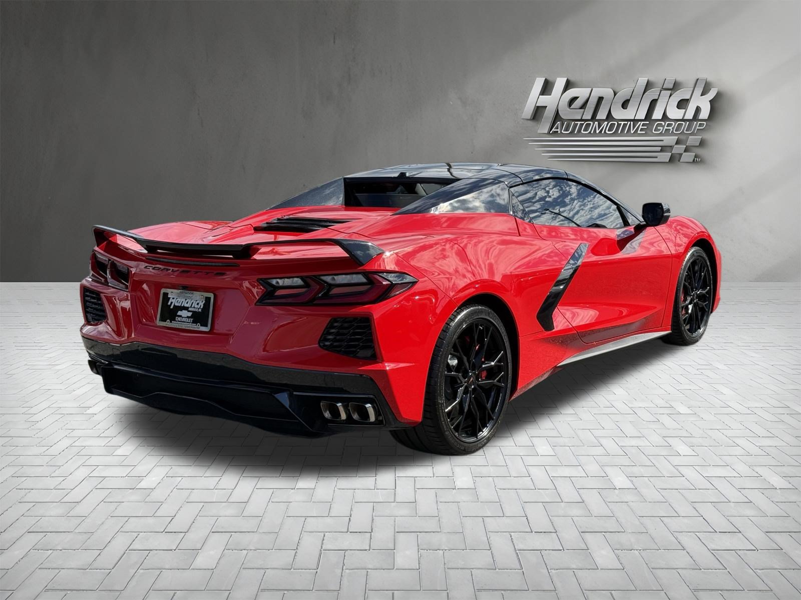 Used 2024 Chevrolet Corvette Stingray Preferred Conv w/ Z51 Performance Package RWD image 10
