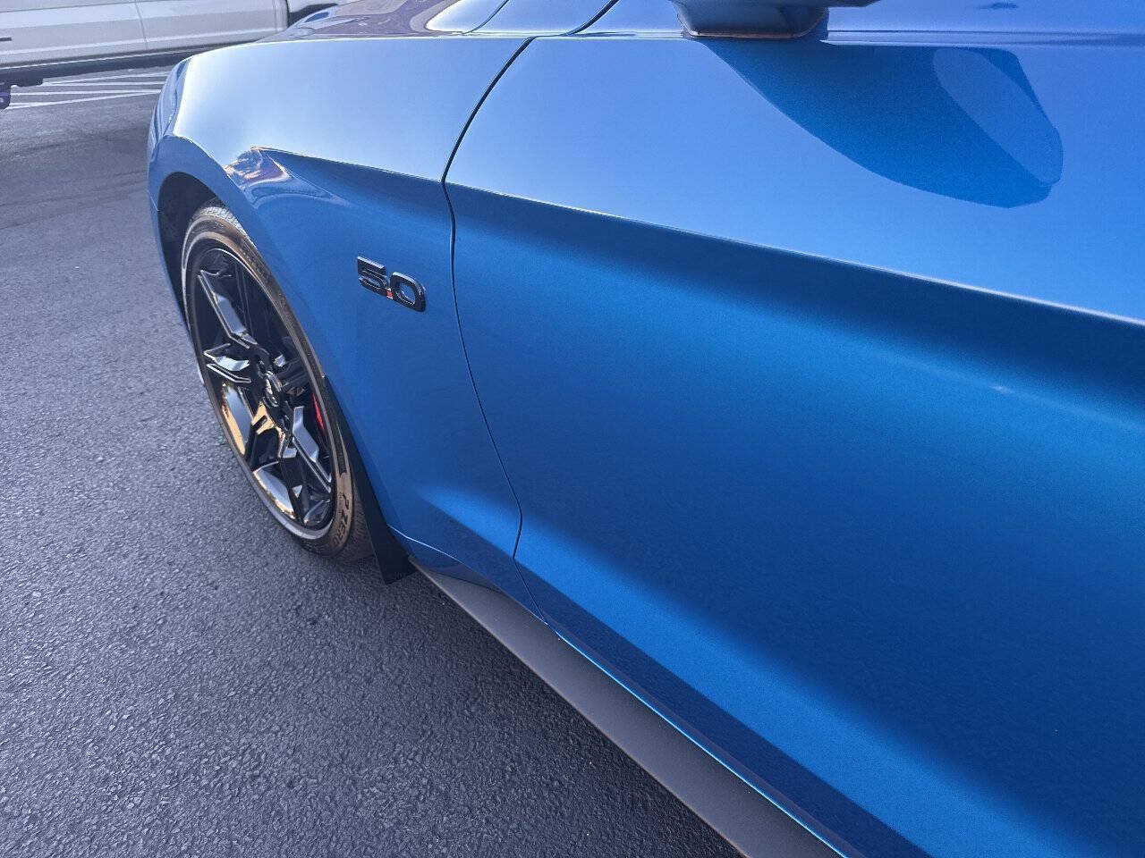 Used 2020 Ford Mustang GT Premium w/ Equipment Group 401A RWD image 28