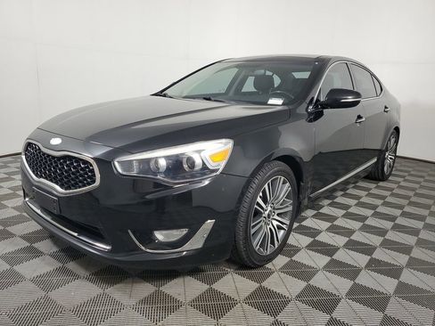 Used 2014 Kia Cadenza Premium w/ Luxury Package FWD image 3