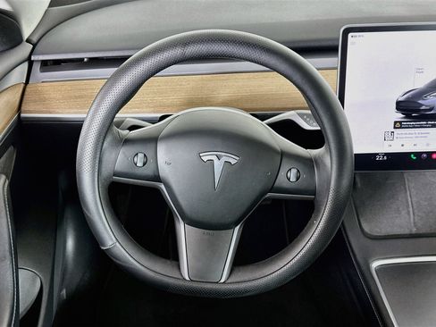 Used 2022 Tesla Model 3 Long Range AWD/4WD image 17