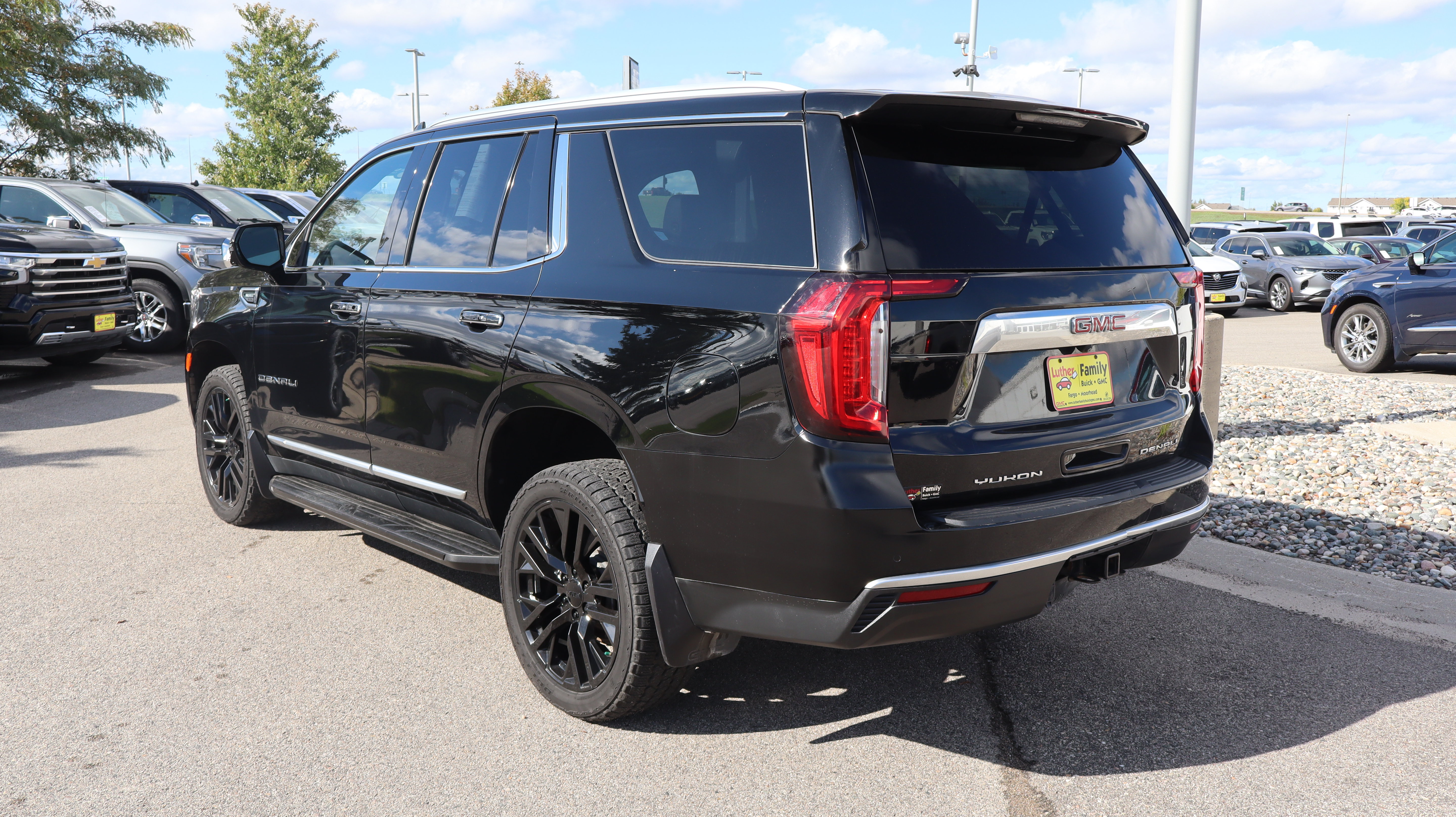 Certified 2023 GMC Yukon Denali w/ Max Trailering Package AWD/4WD image 5