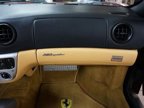Used 2004 Ferrari 360 Spider RWD image 15