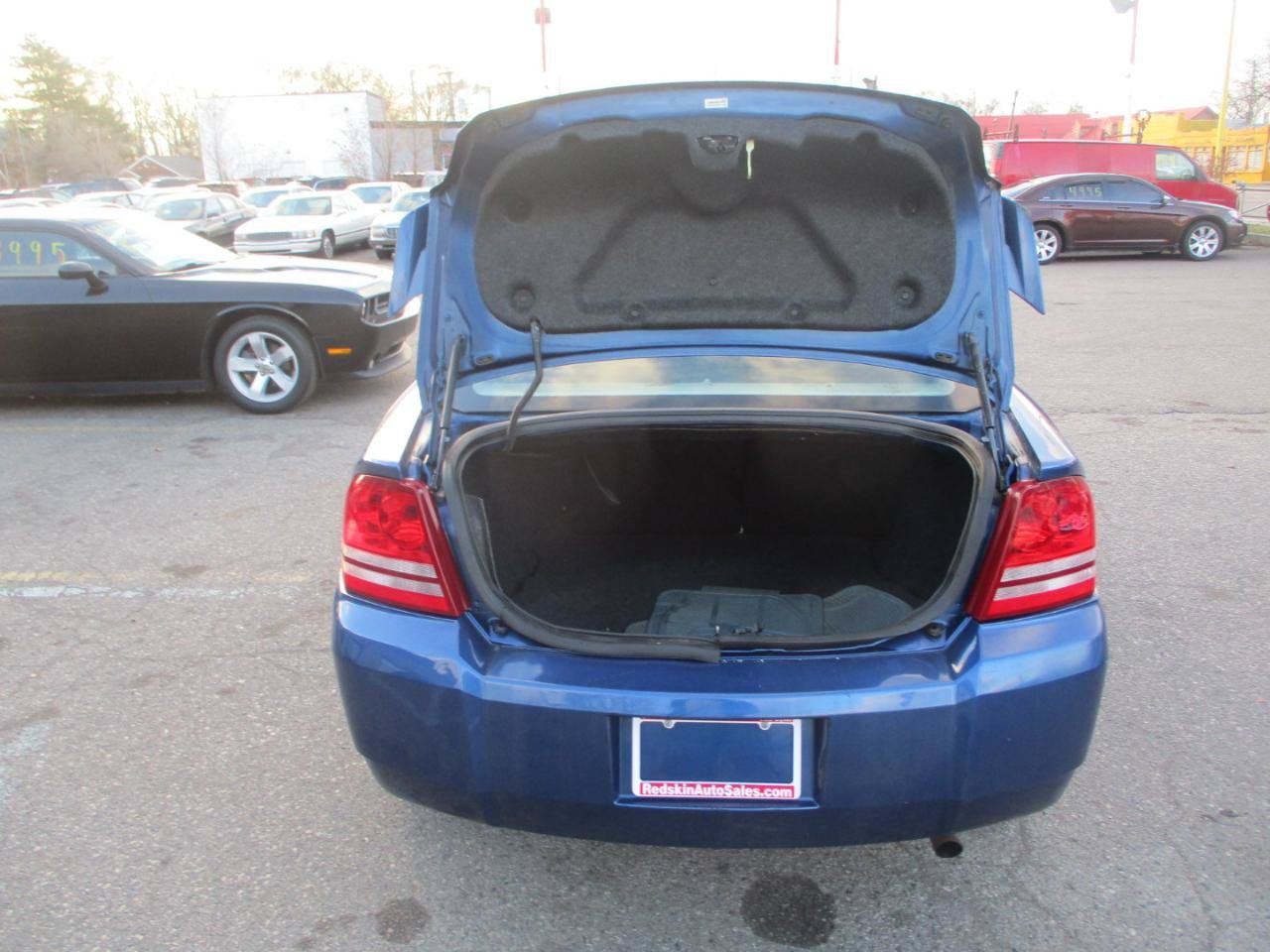 Used 2010 Dodge Avenger SXT w/ Premium Convenience Group FWD image 6