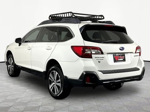 Used 2018 Subaru Outback 2.5i Limited AWD/4WD image 4