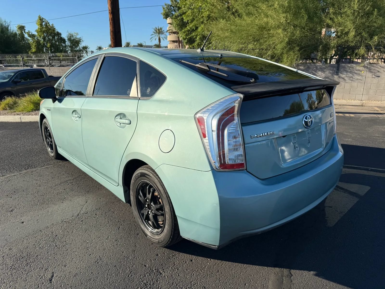 Used 2015 Toyota Prius Two FWD image 7