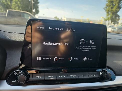 Used 2023 Kia Forte LXS FWD image 16