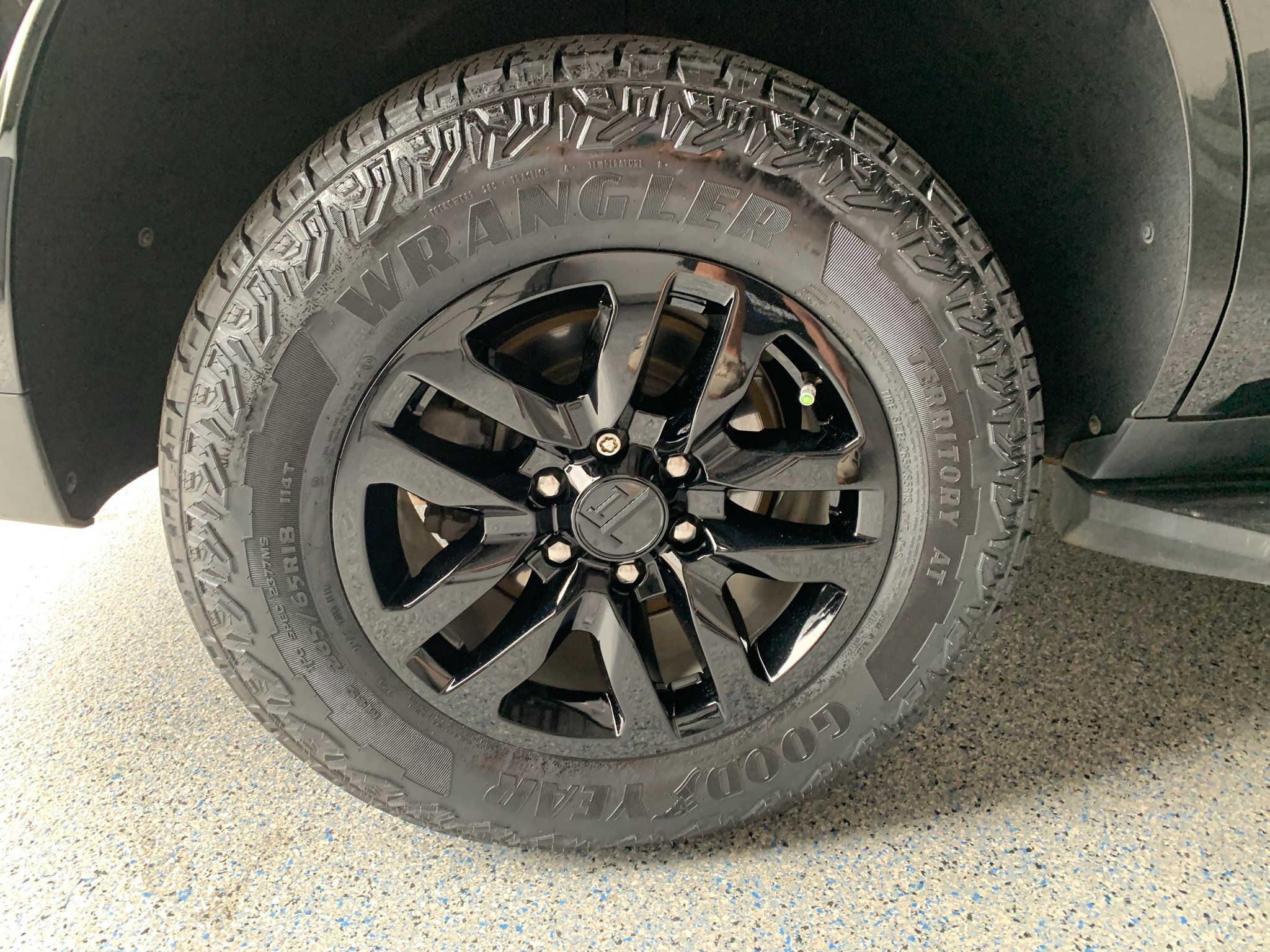 Used 2021 Chevrolet Tahoe LS RWD image 34