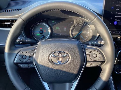 Used 2024 Toyota Venza Nightshade AWD/4WD image 28