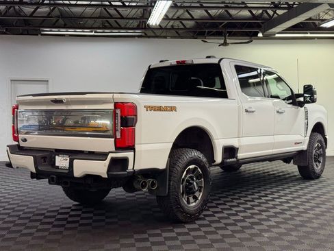 Used 2024 Ford F250 Platinum w/ Tremor Off-Road Package image 2