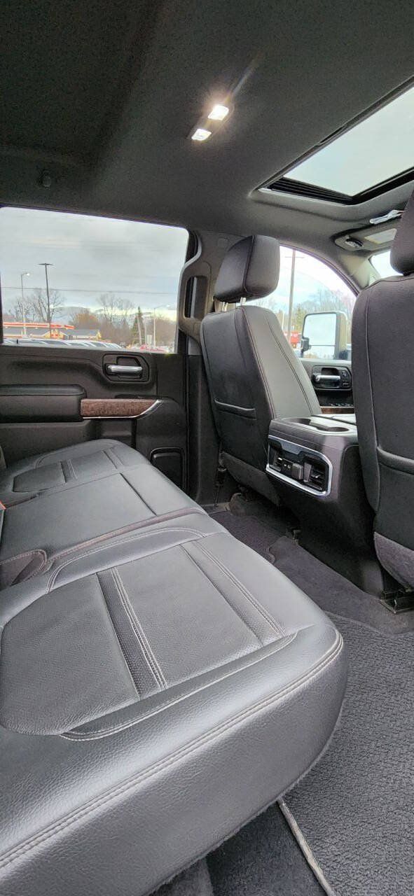 Used 2022 GMC Sierra 2500 Denali AWD/4WD image 18