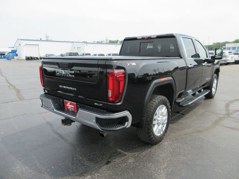 Used 2020 GMC Sierra 2500 SLT w/ SLT Premium Plus Package AWD/4WD image 5