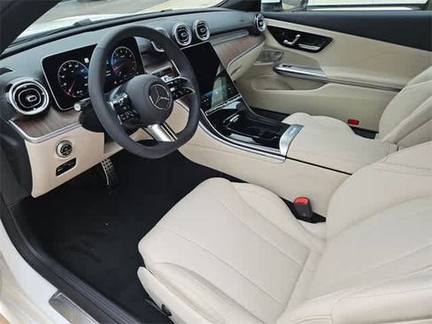 New 2026 Mercedes-Benz CLE 300 4MATIC Coupe image 2