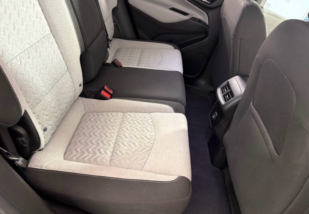 Used 2022 Chevrolet Equinox LS AWD/4WD image 22