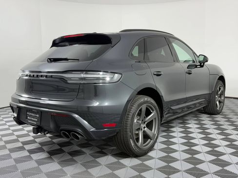 Certified 2026 Porsche Macan AWD/4WD image 9