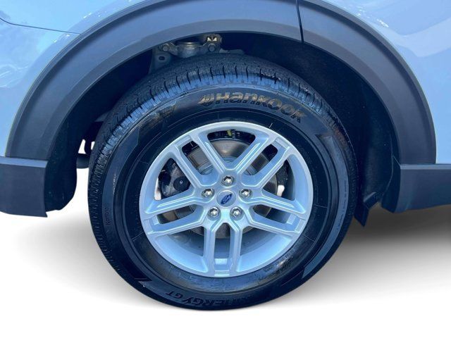 Used 2026 Ford Explorer Active AWD/4WD image 14