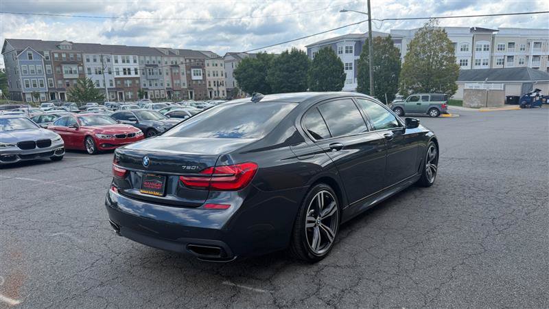Used 2018 BMW 750i RWD image 6