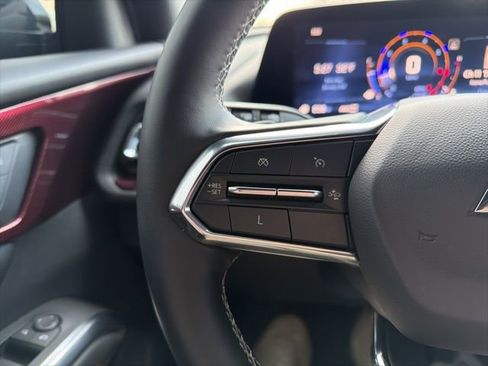 Used 2024 Chevrolet Traverse Z71 w/ LPO, Floor Liner Package image 44