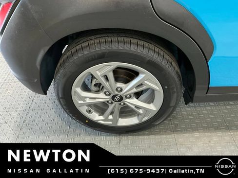 Used 2023 Hyundai Kona SEL FWD image 40