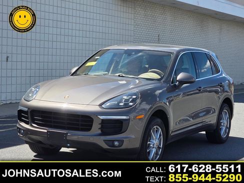 Used 2016 Porsche Cayenne AWD/4WD image 1