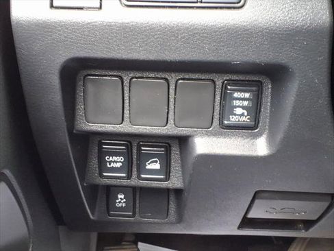 Used 2024 Nissan Frontier S w/ S Utility Package AWD/4WD image 18