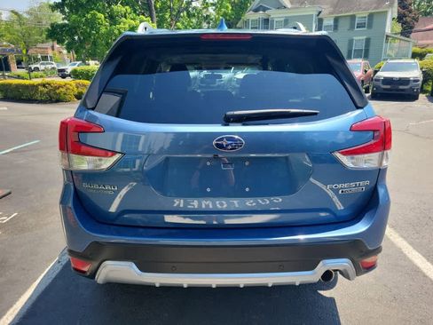 Used 2022 Subaru Forester Touring AWD/4WD image 4
