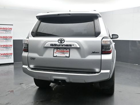 Used 2019 Toyota 4Runner SR5 Premium AWD/4WD image 8
